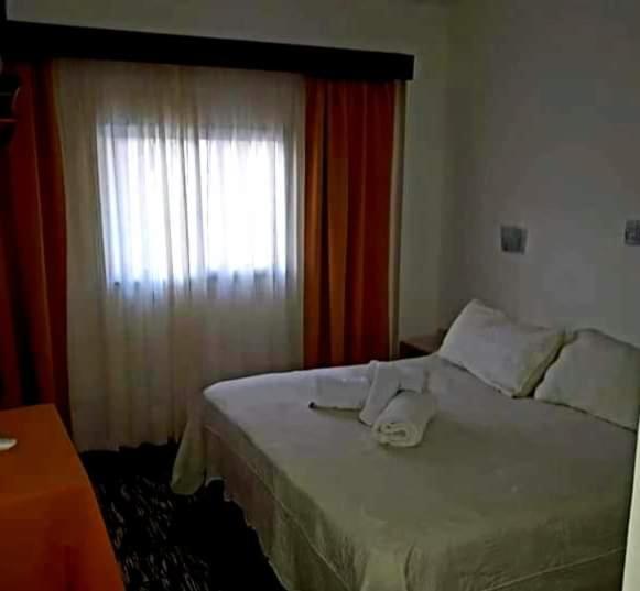 Nuevo Hotel Roble 特尔马斯德里奥翁多 外观 照片